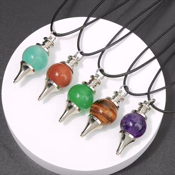 NATURAL GEMSTONE NECKLACE